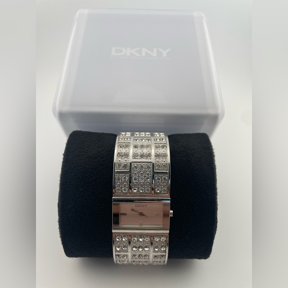 DKNY NY-3713 Crystal Pavé Cuff Bracelet Watch | Box + Extra Link - Picture 4 of 8